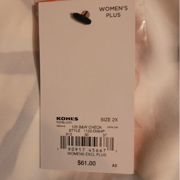 Chic Black and White Geometric Midi Dress - Picture 8 of 12